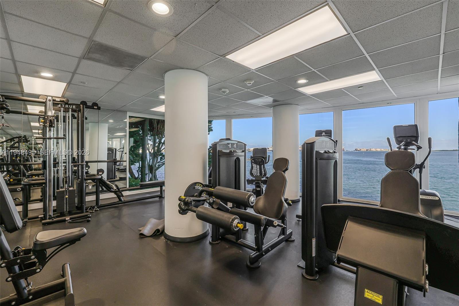 770 Claughton Island Dr # 409