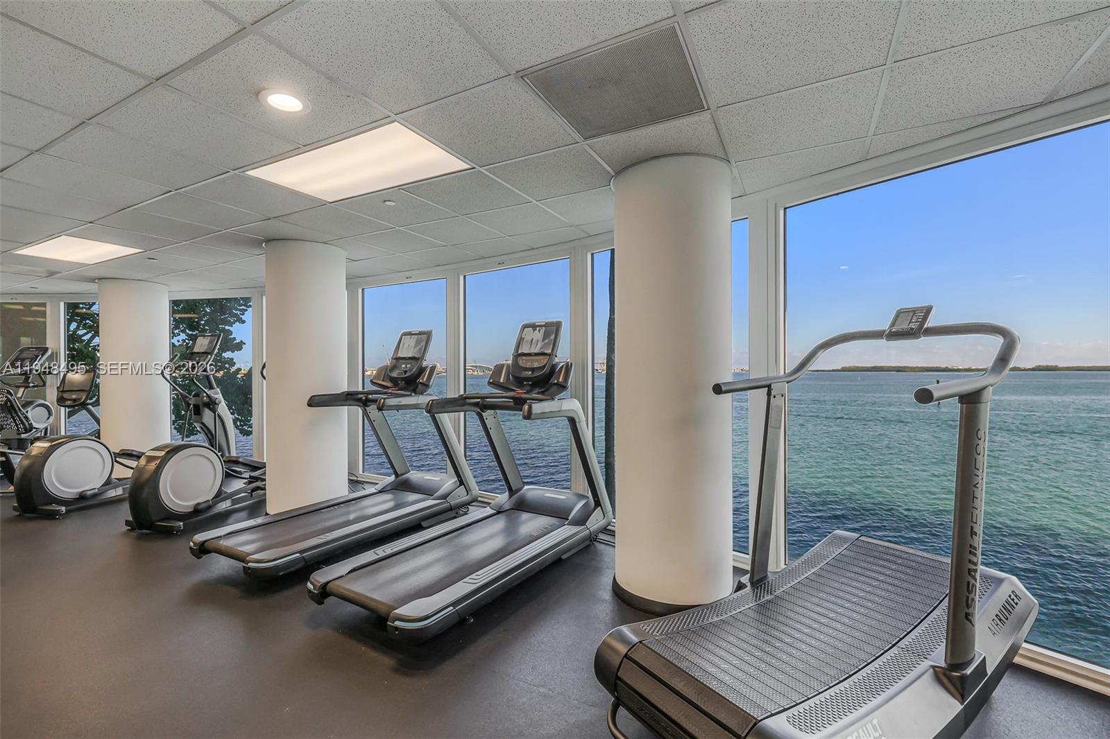 770 Claughton Island Dr # 409