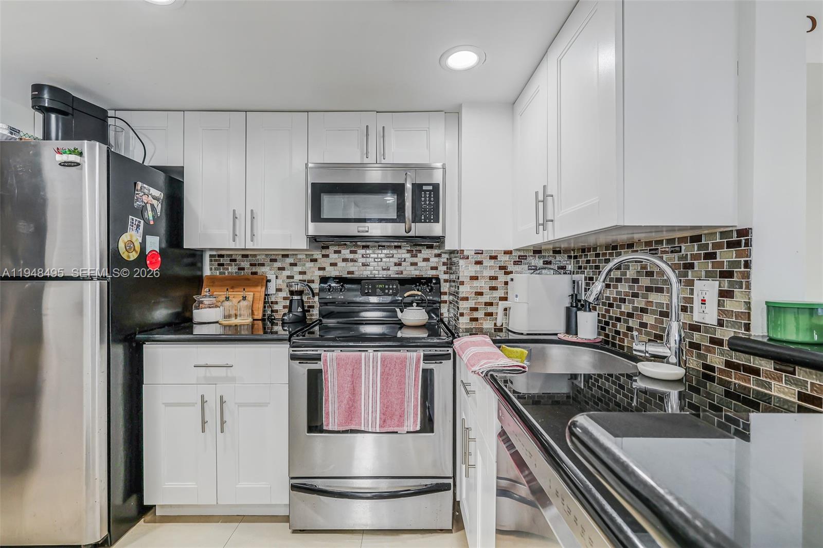 770 Claughton Island Dr # 409