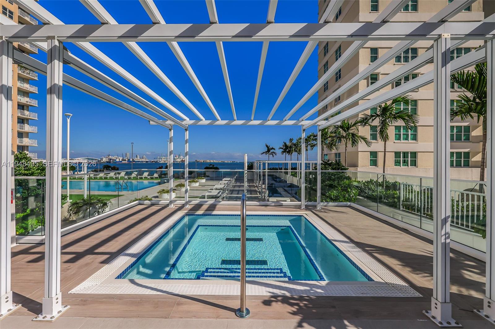 770 Claughton Island Dr # 409