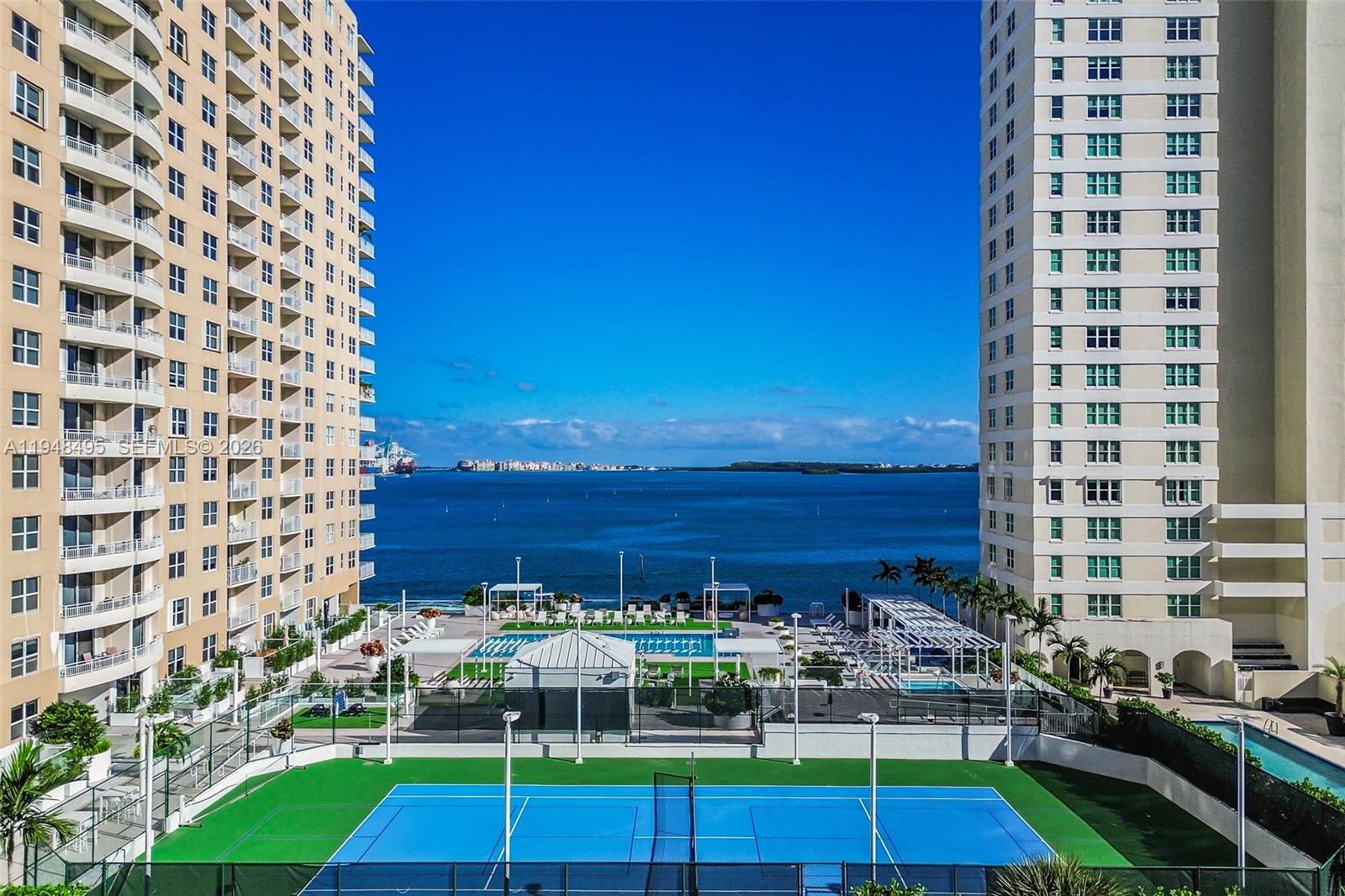 770 Claughton Island Dr # 409