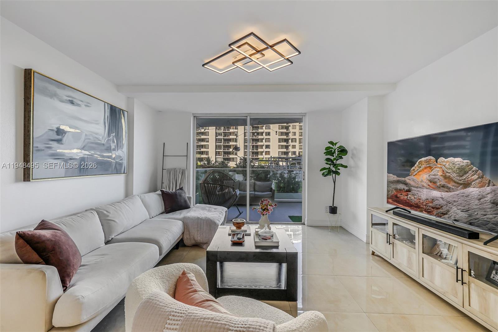 770 Claughton Island Dr # 409