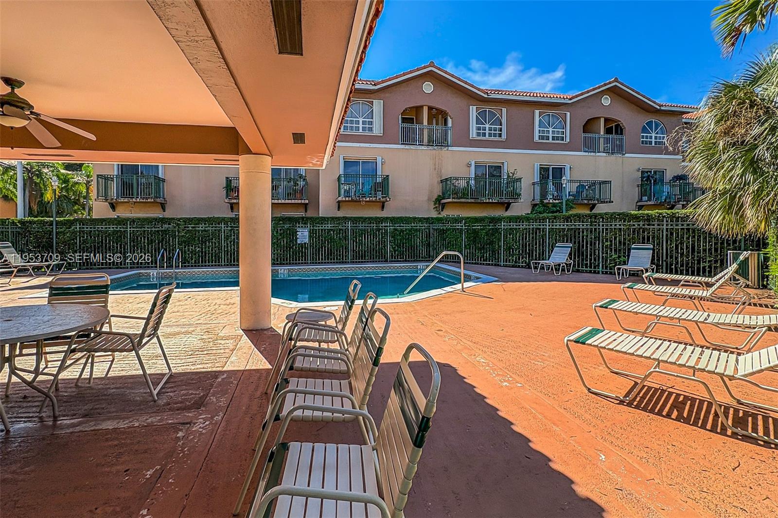 10026 Hammocks Blvd # 6 Unit: 207-6