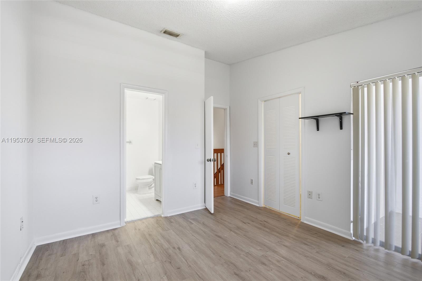 10026 Hammocks Blvd # 6 Unit: 207-6