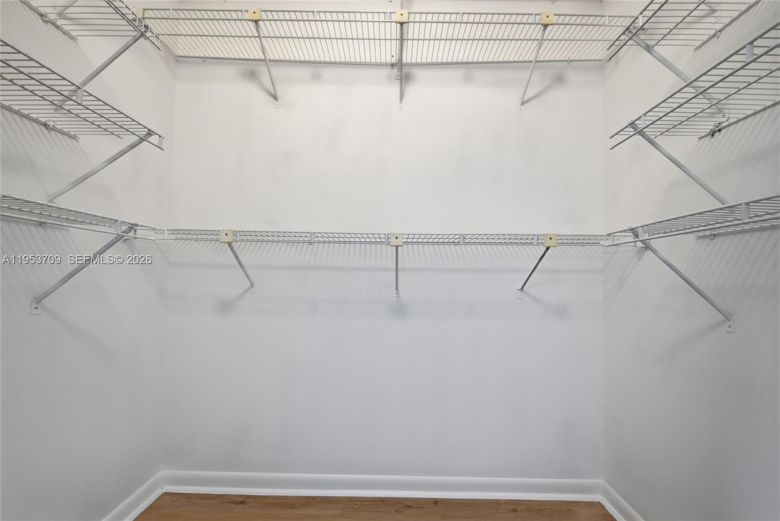 10026 Hammocks Blvd # 6 Unit: 207-6