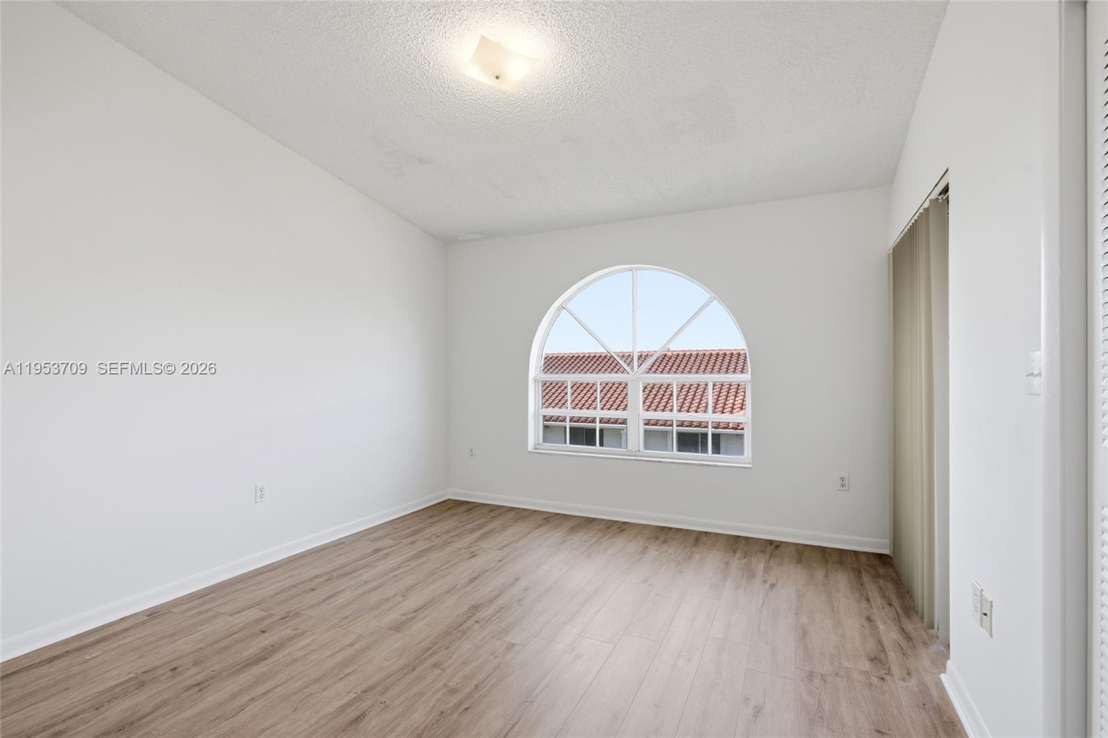 10026 Hammocks Blvd # 6 Unit: 207-6