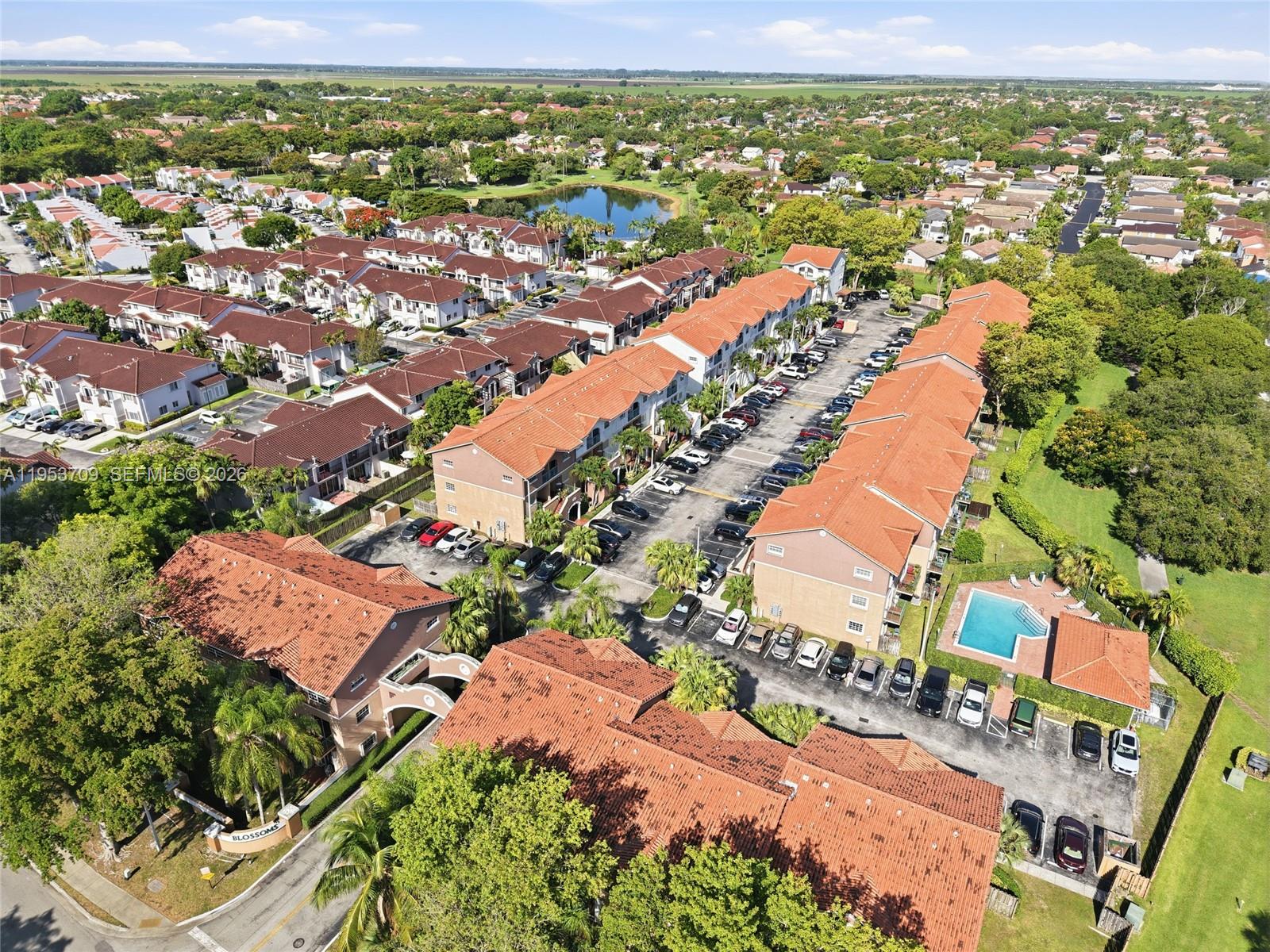 10026 Hammocks Blvd # 6 Unit: 207-6
