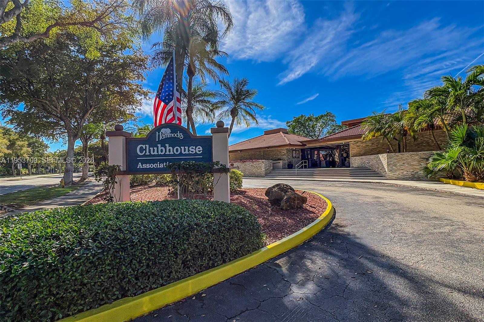 10026 Hammocks Blvd # 6 Unit: 207-6