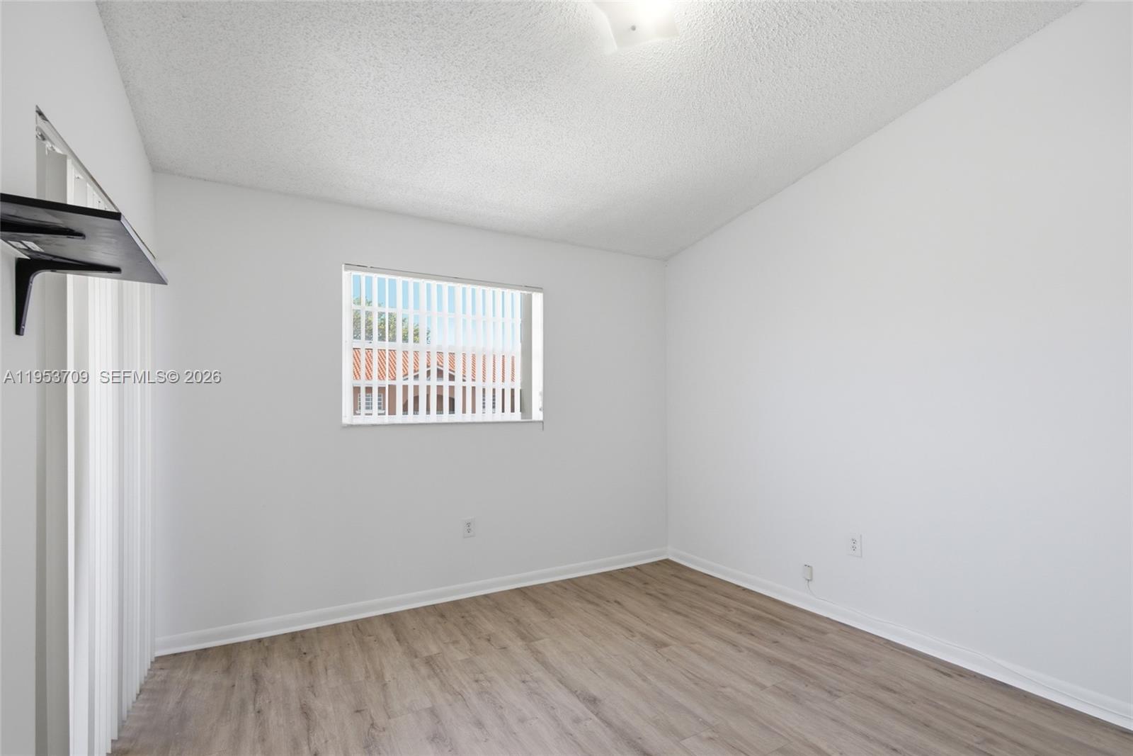 10026 Hammocks Blvd # 6 Unit: 207-6