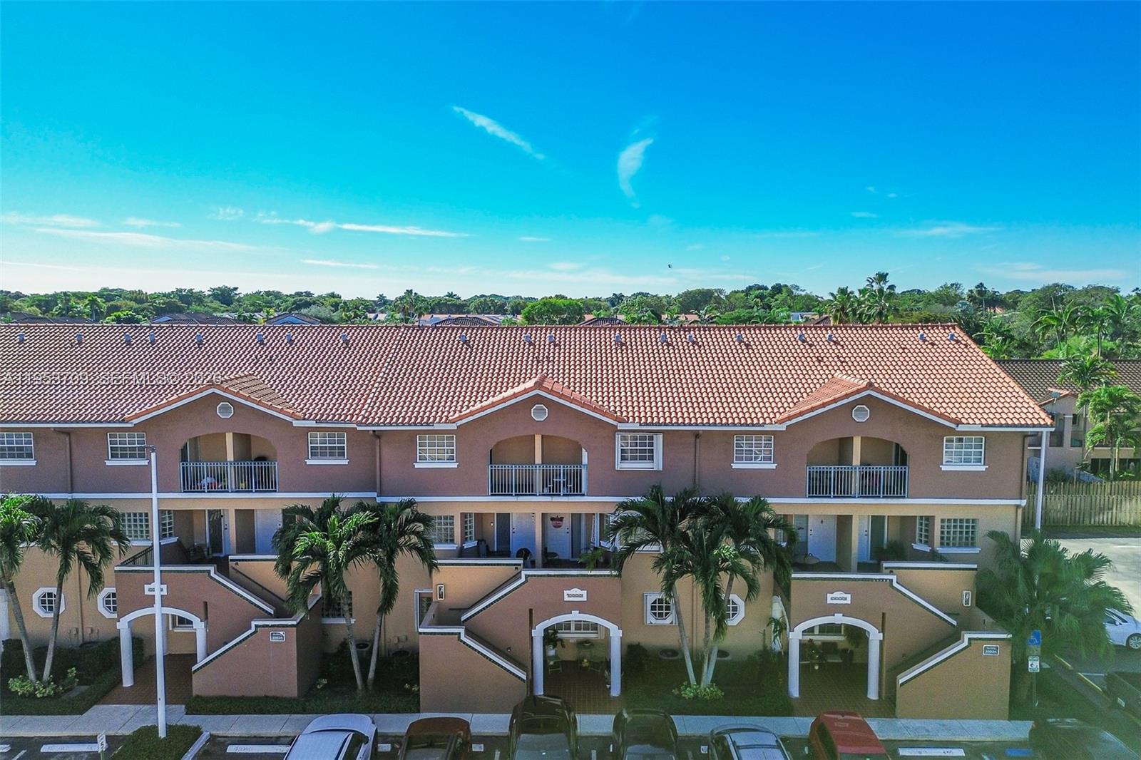 10026 Hammocks Blvd # 6 Unit: 207-6