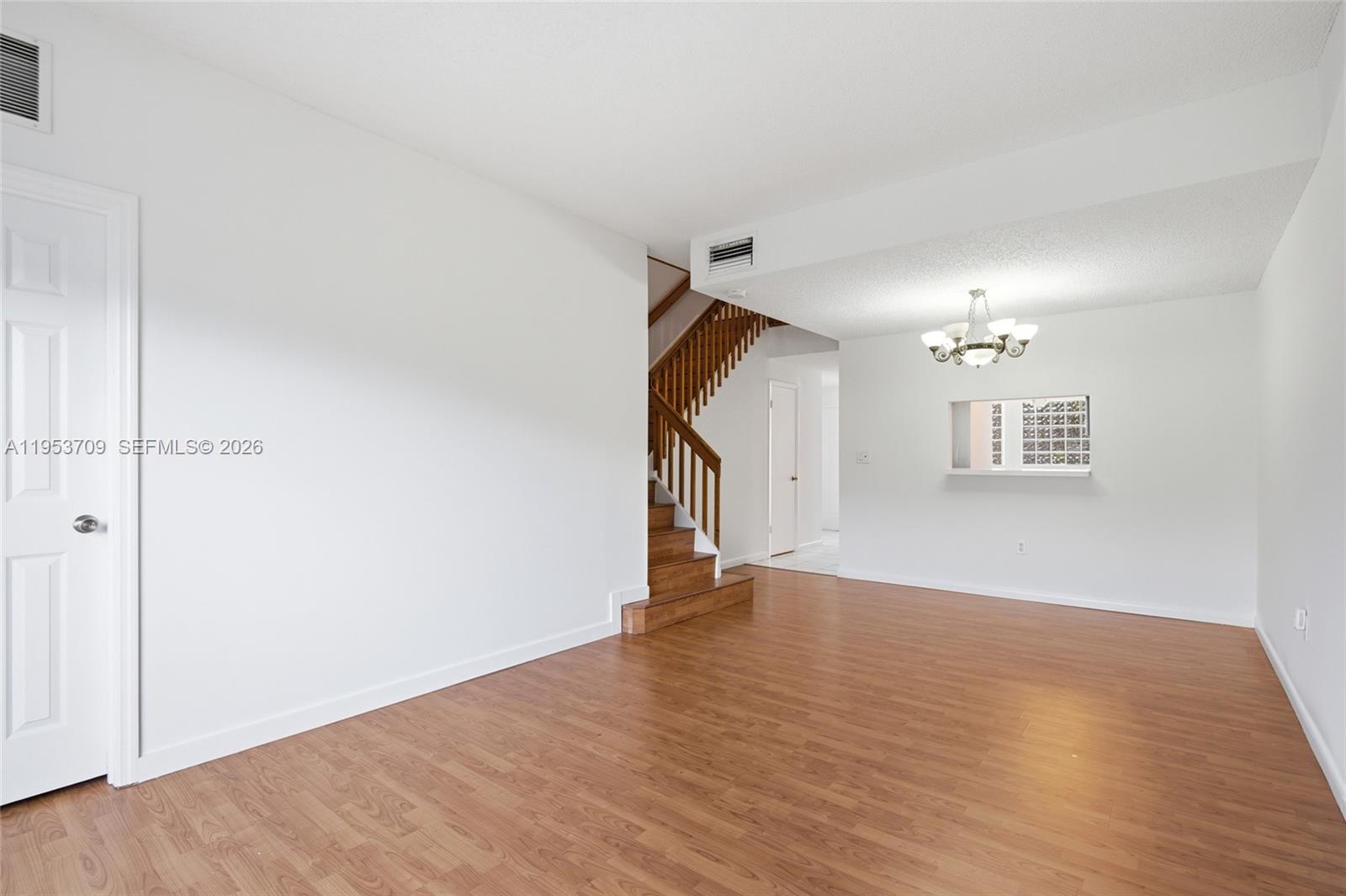 10026 Hammocks Blvd # 6 Unit: 207-6
