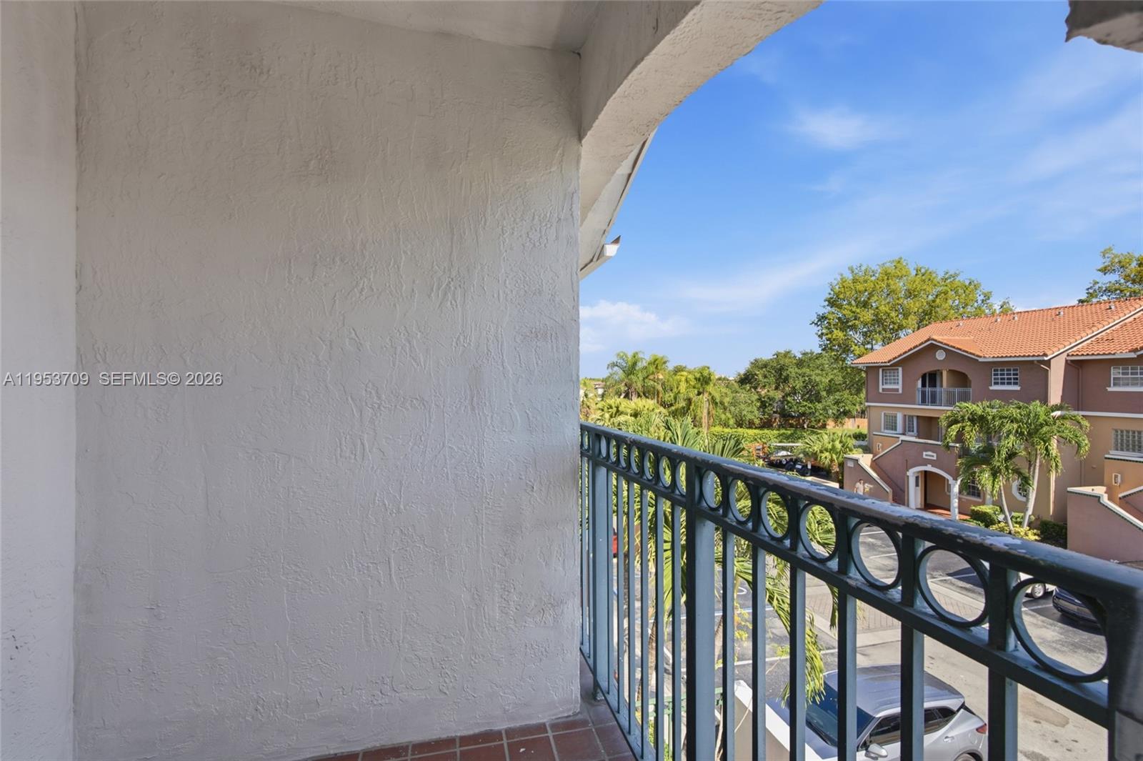 10026 Hammocks Blvd # 6 Unit: 207-6