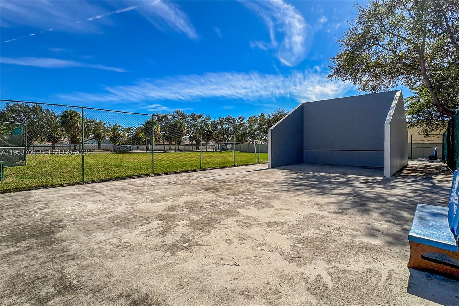 10026 Hammocks Blvd # 6 Unit: 207-6