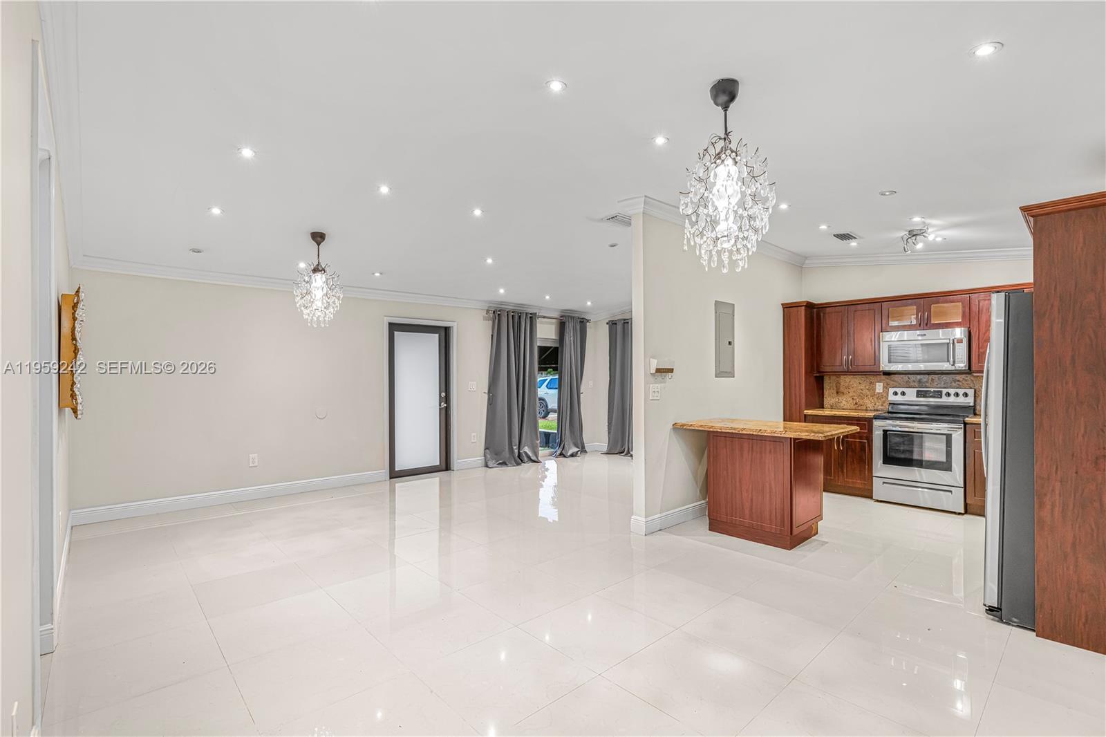 13817 SW 24th St # 13817