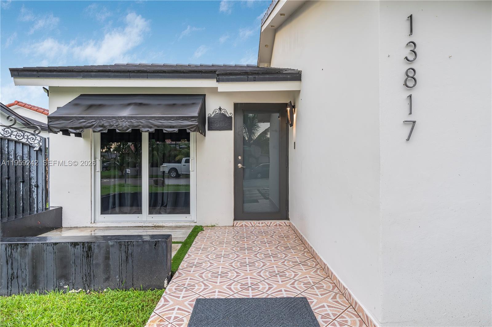 13817 SW 24th St # 13817