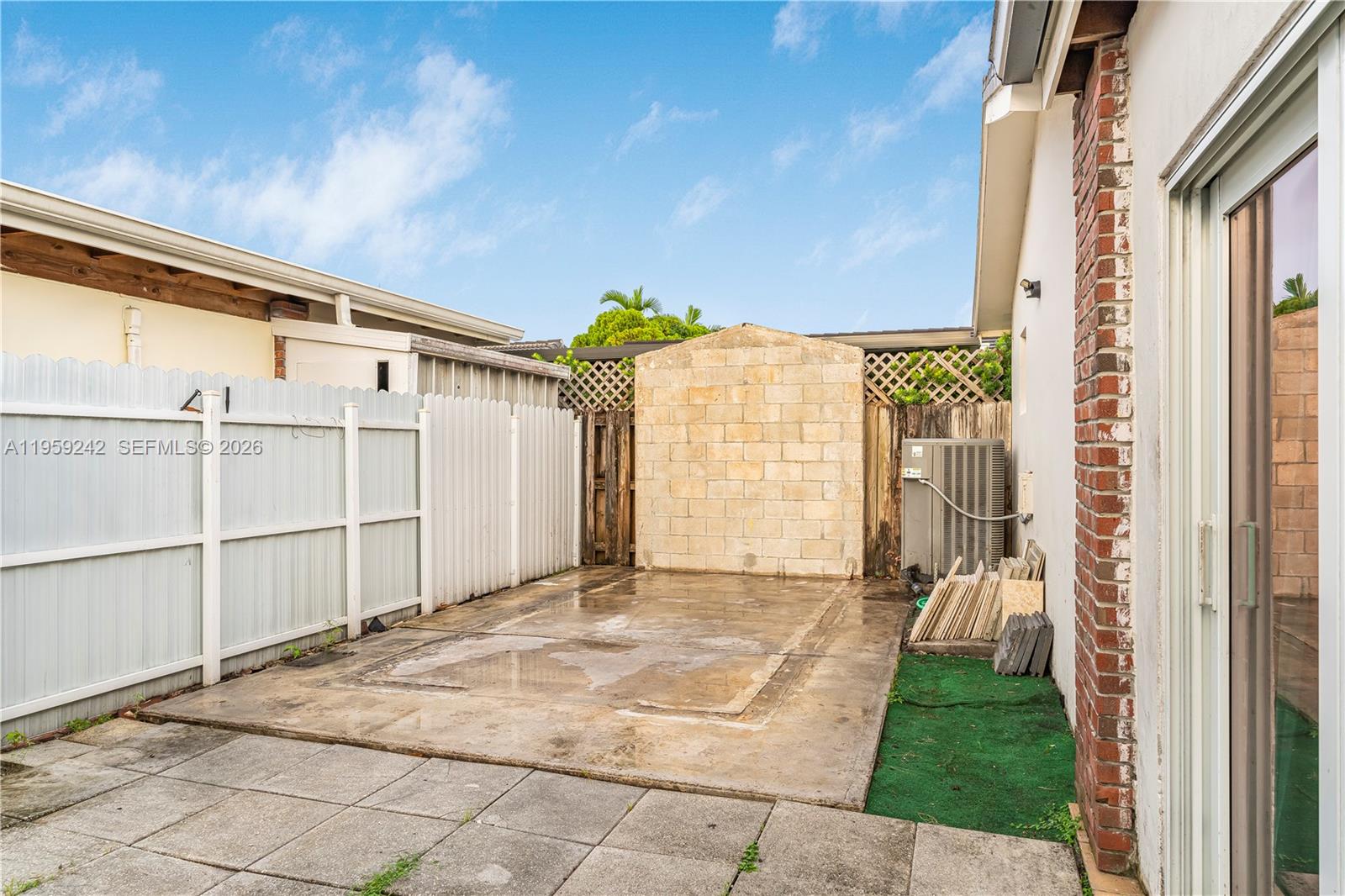 13817 SW 24th St # 13817