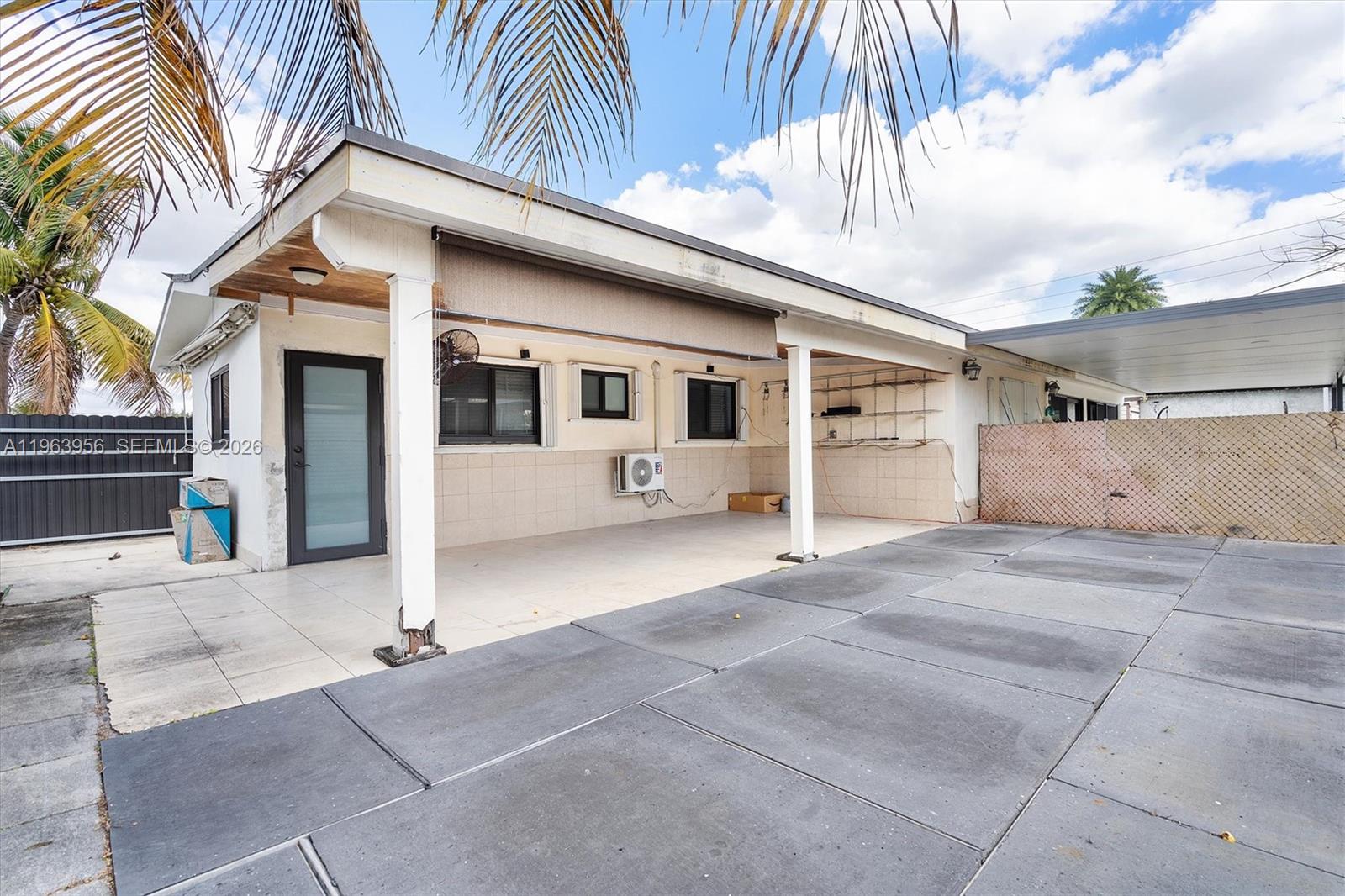 7810 NW 174th Ter