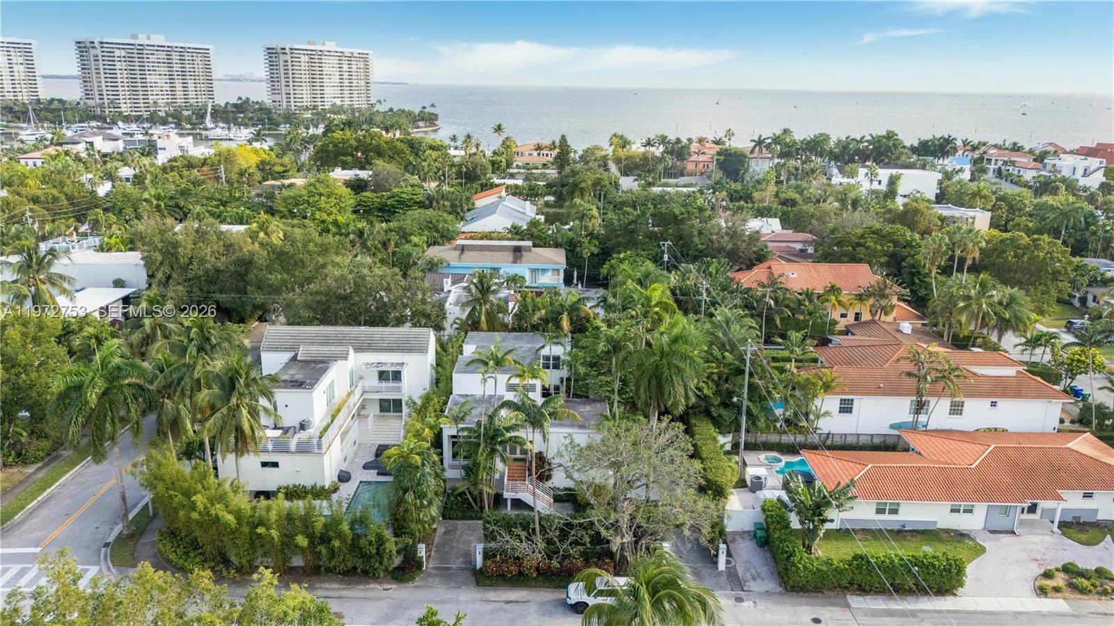 1880 S Bayshore Dr