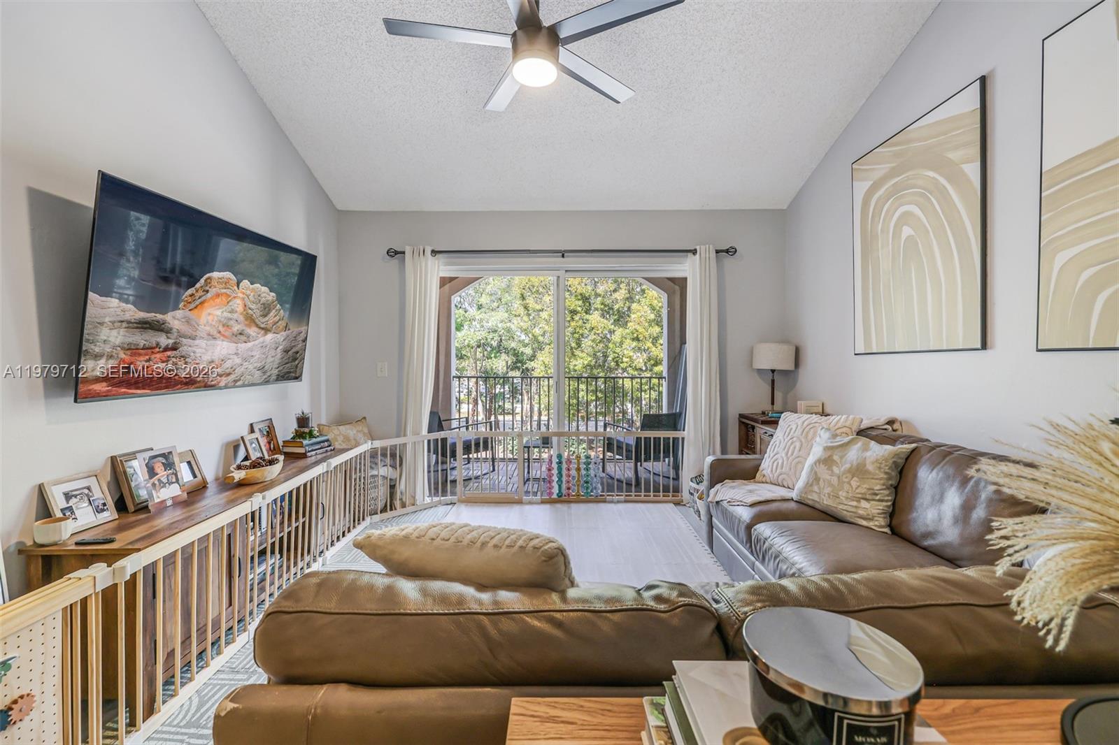 12172 Saint Andrews Pl # 307