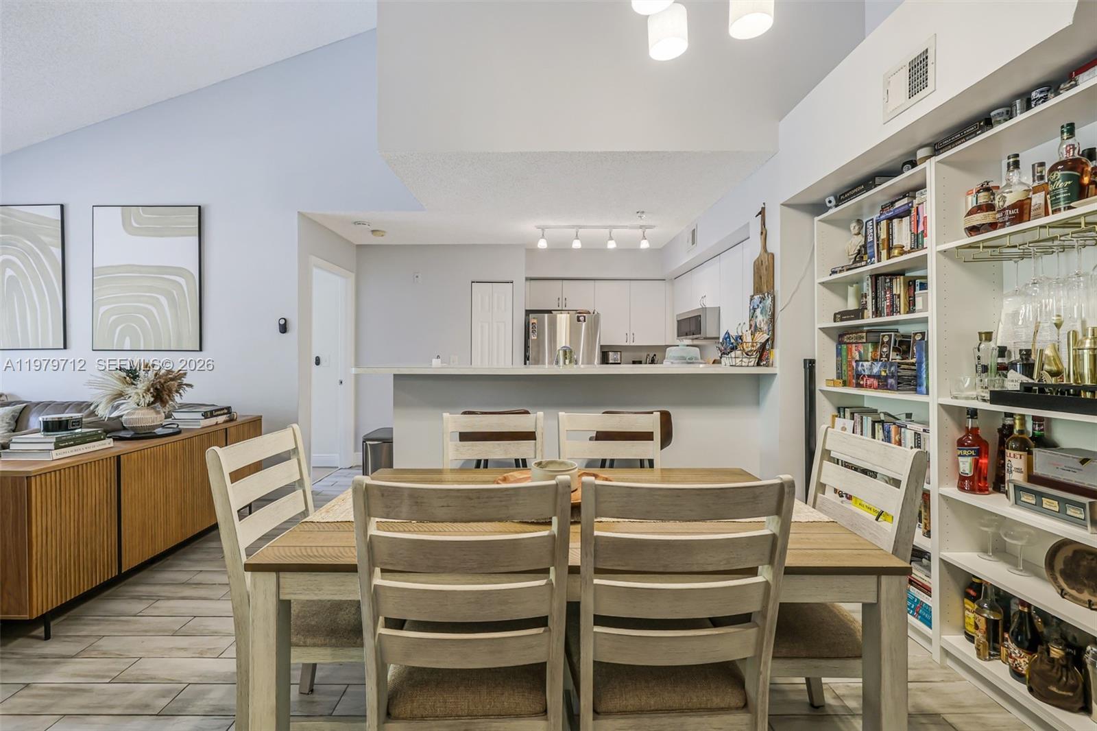 12172 Saint Andrews Pl # 307