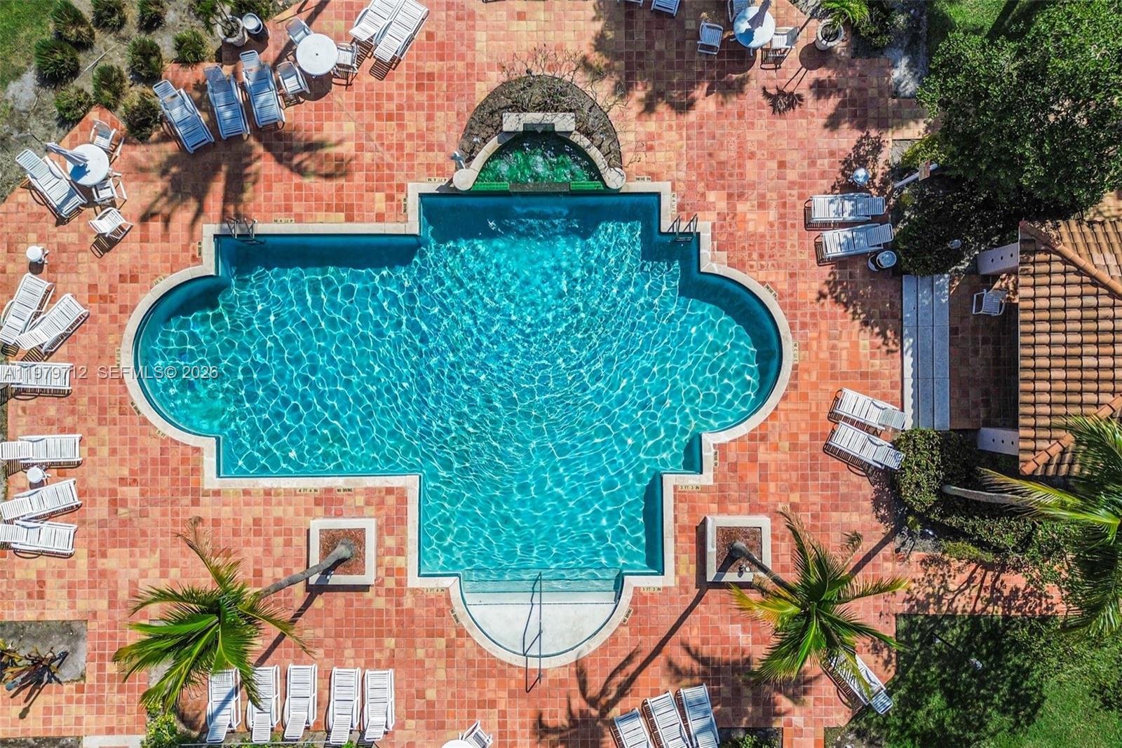 12172 Saint Andrews Pl # 307