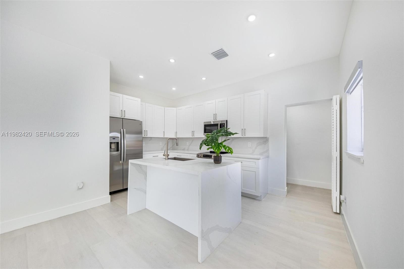 17201 NW 42nd Ave