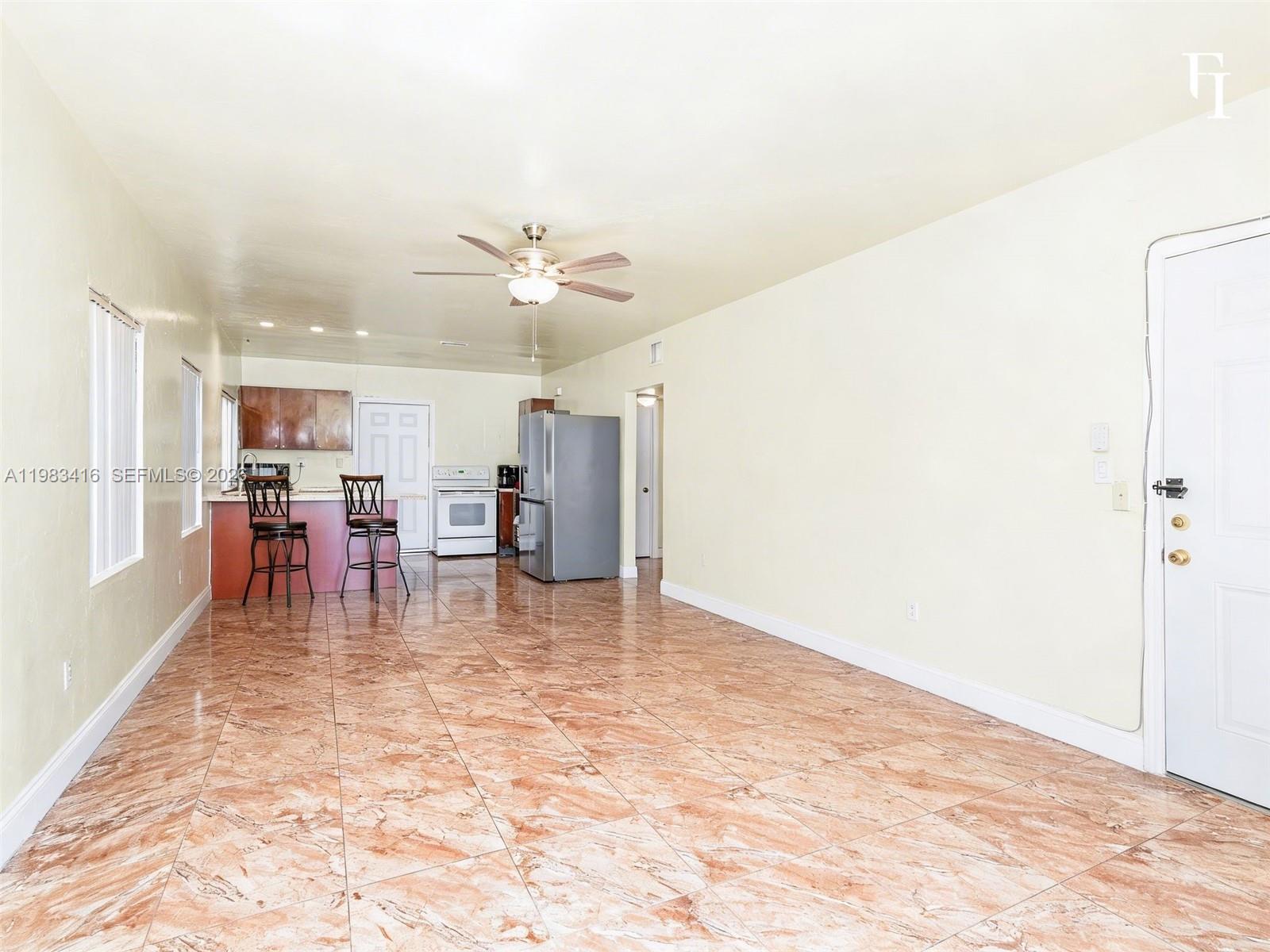 1195 NW 48th St
