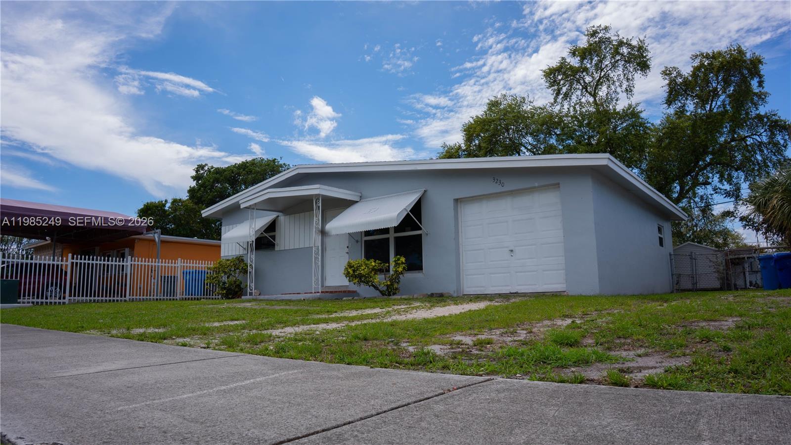 3230 SW 47th Ave