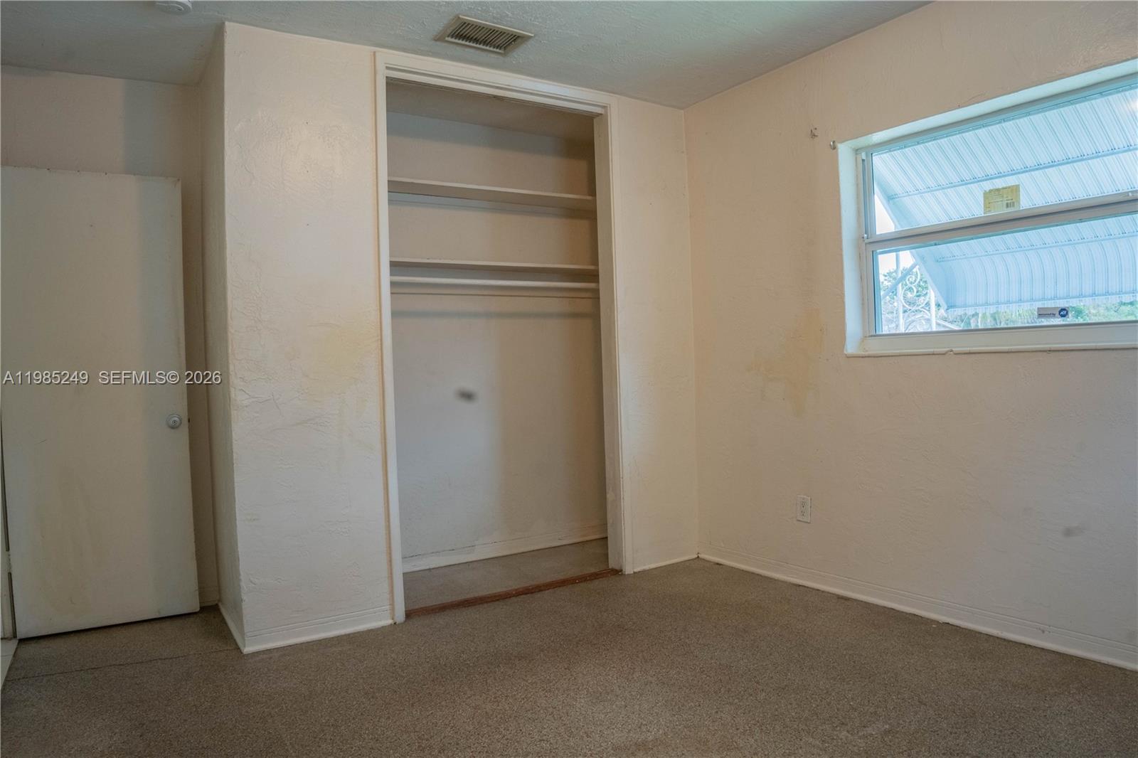3230 SW 47th Ave