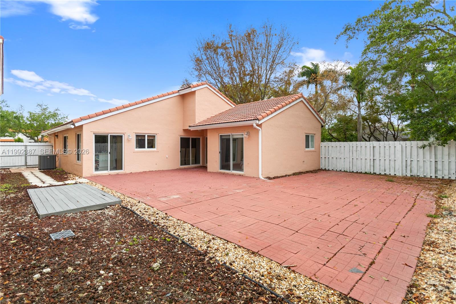 4105 SW 153rd Ave
