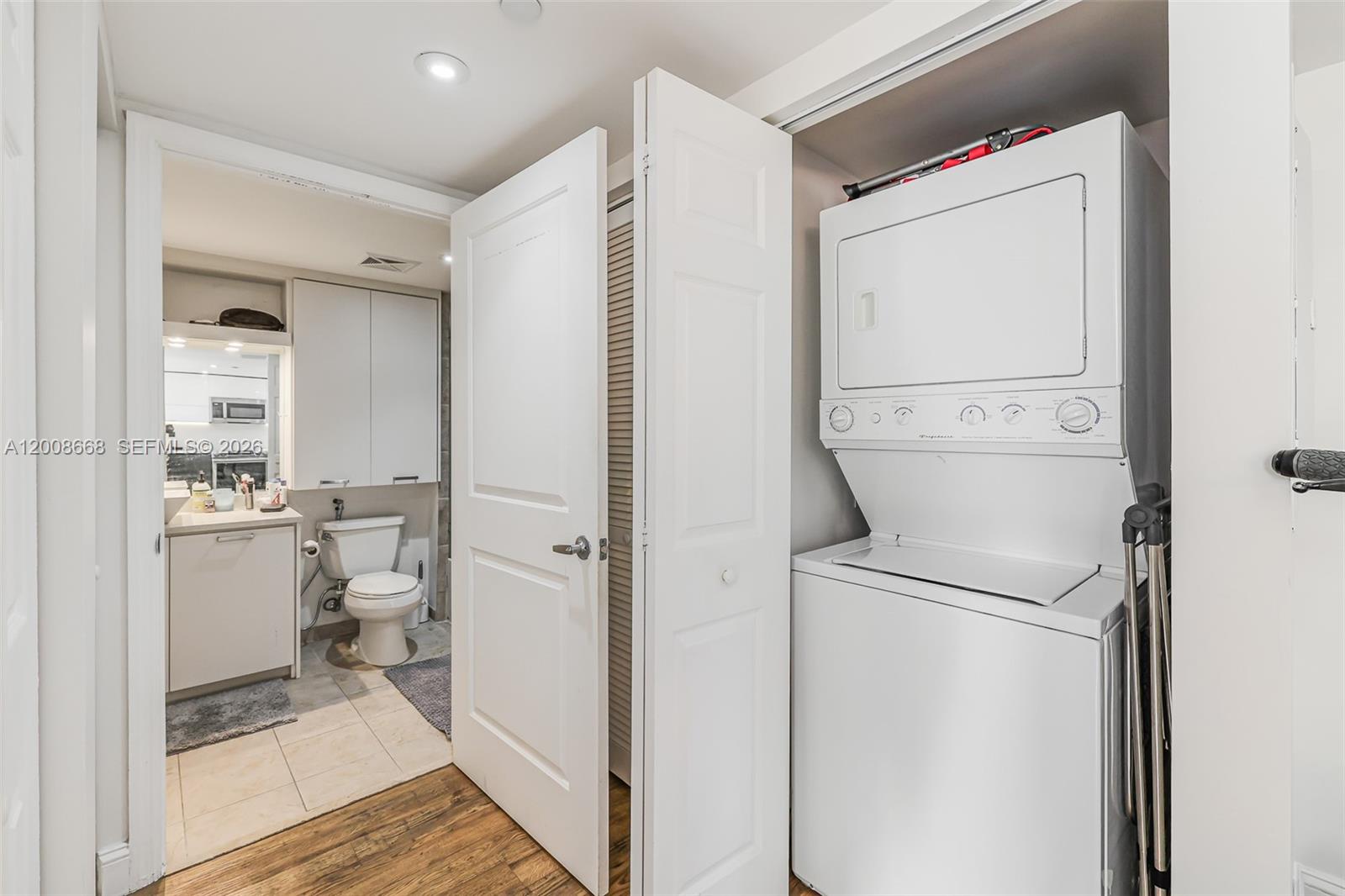 111 E Flagler St # 708