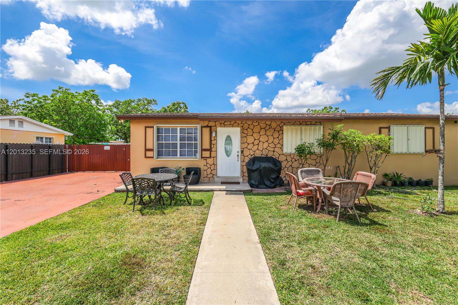 11600 SW 181st Ter