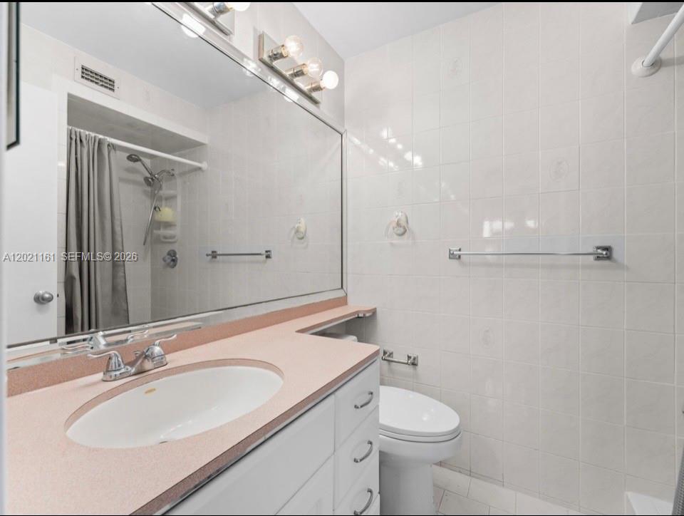 4550 SW 68th Ct Cir # 8 Unit: 51-8