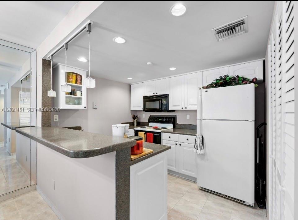 4550 SW 68th Ct Cir # 8 Unit: 51-8