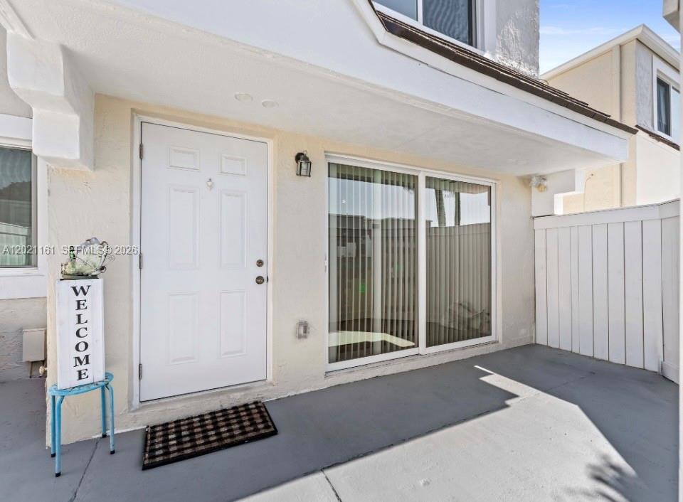 4550 SW 68th Ct Cir # 8 Unit: 51-8