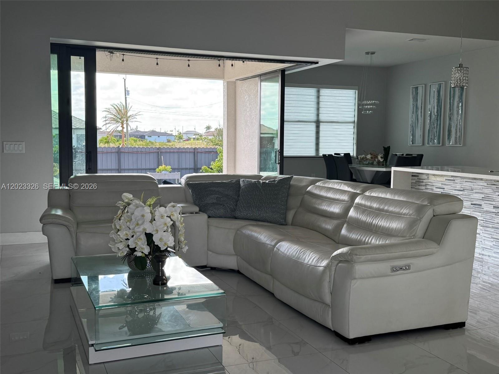 113 NW 38th Pl
