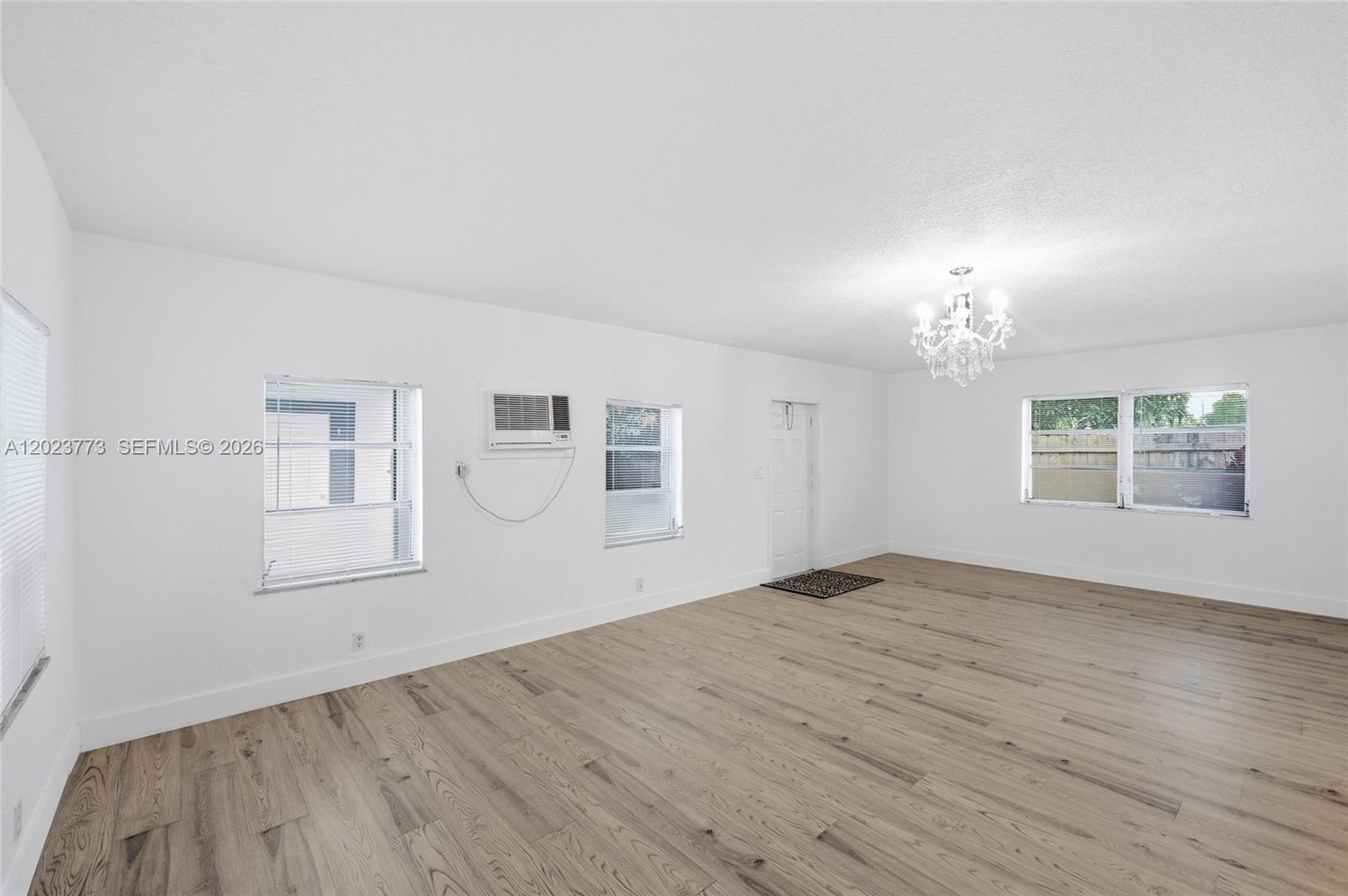 2780 NW 25th St
