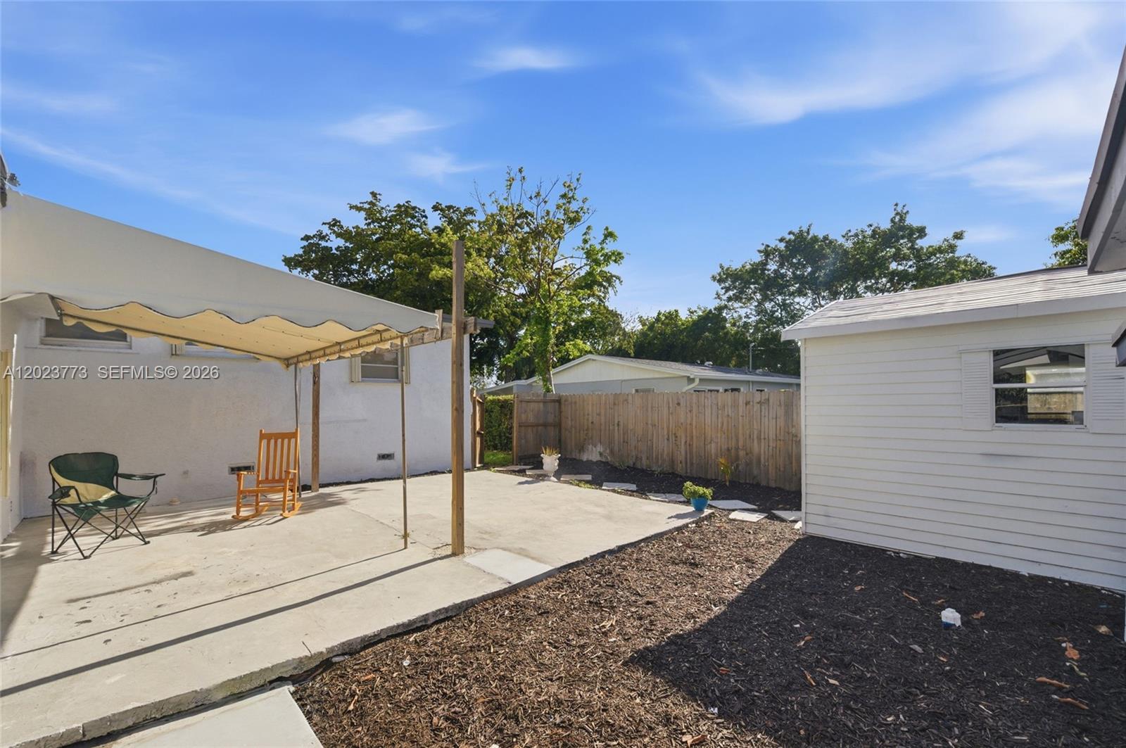 2780 NW 25th St