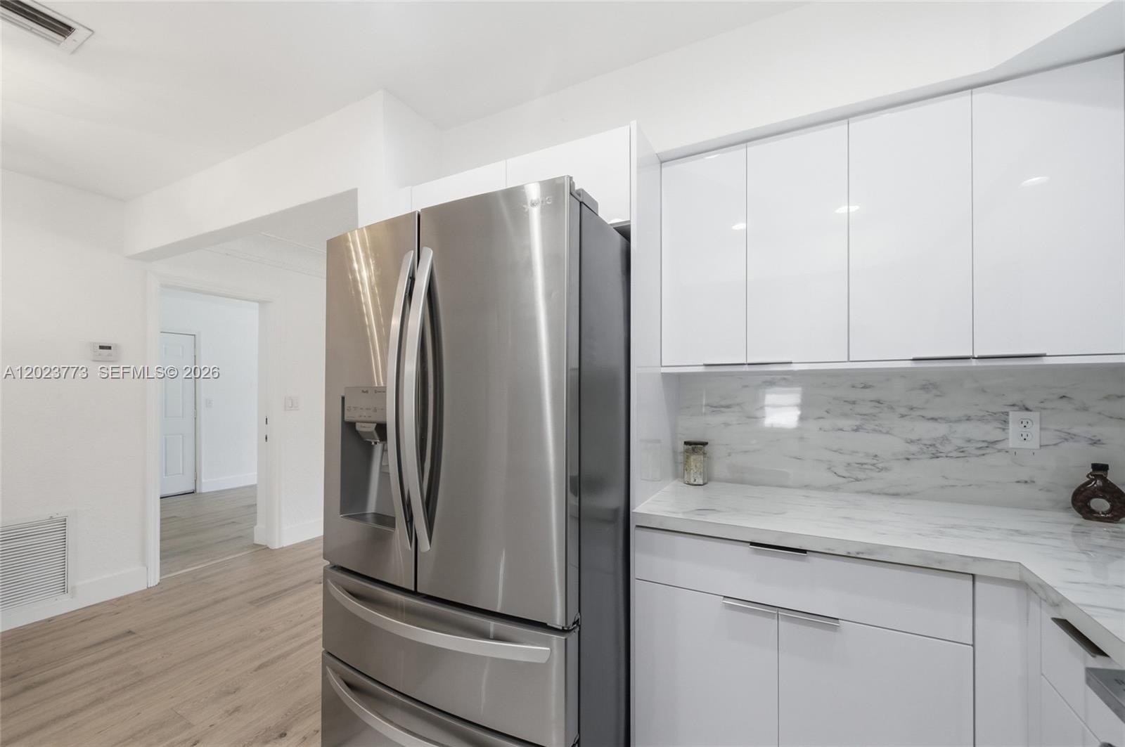2780 NW 25th St