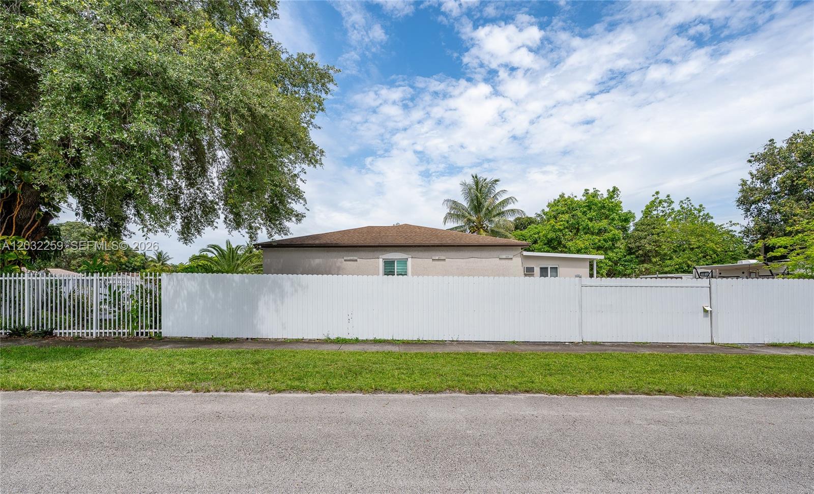 1507 NW 100th St