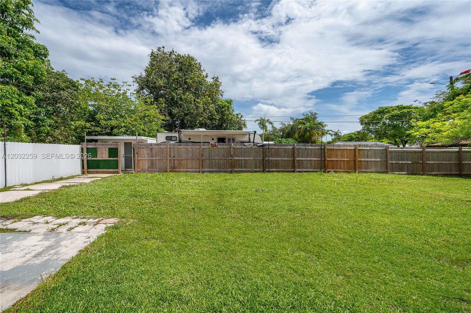 1507 NW 100th St