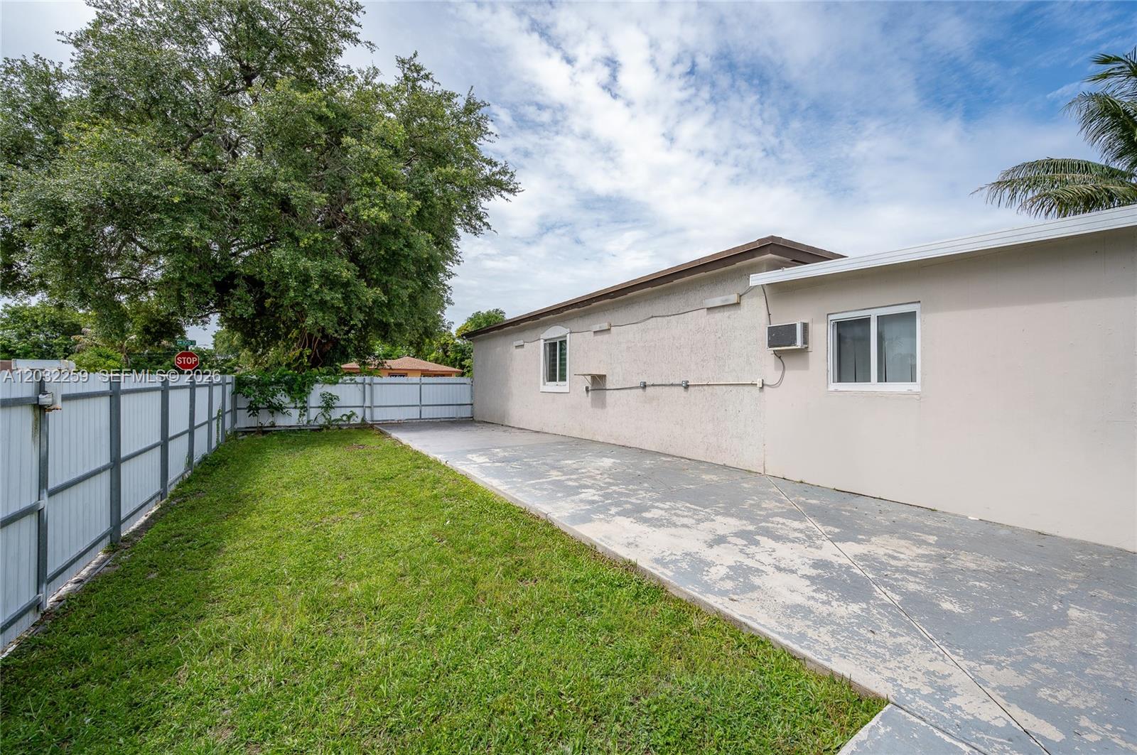 1507 NW 100th St