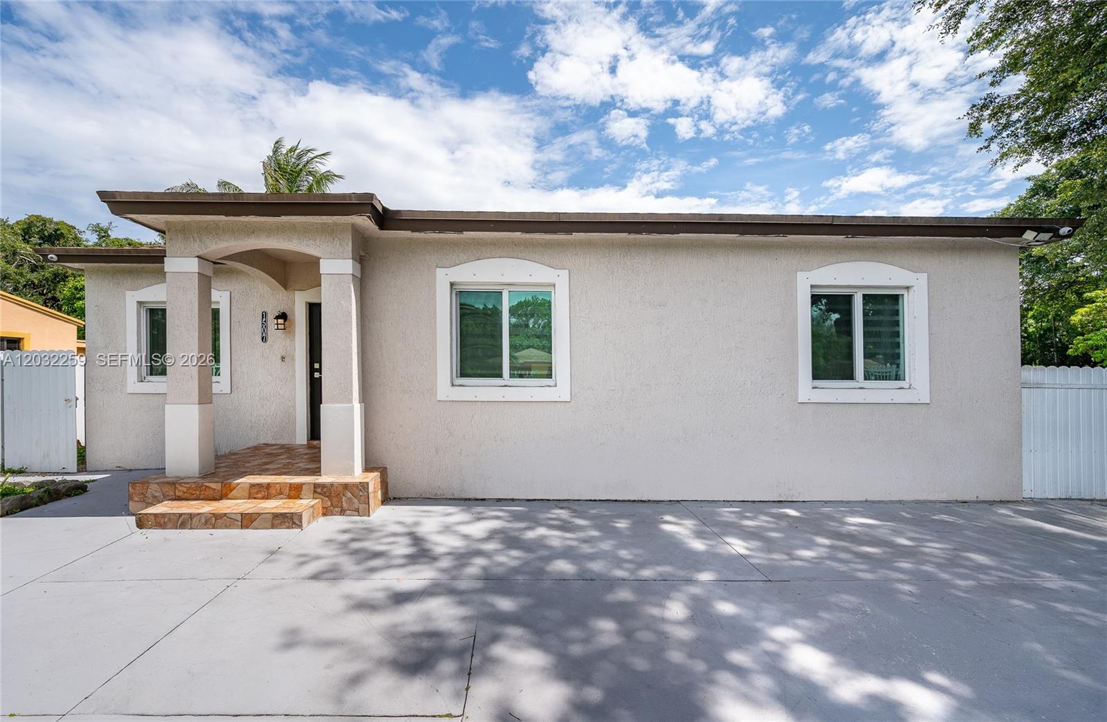 1507 NW 100th St