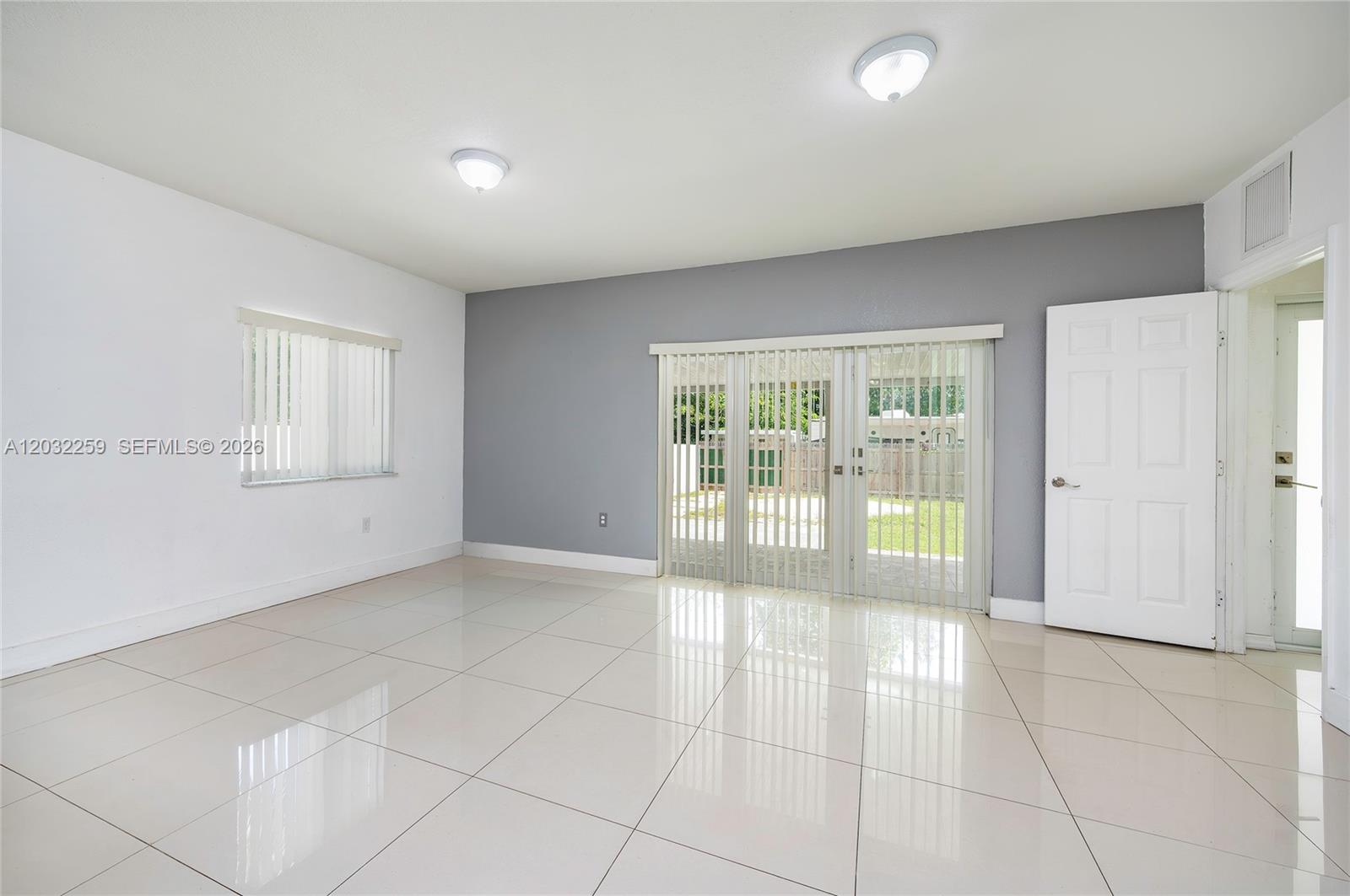 1507 NW 100th St