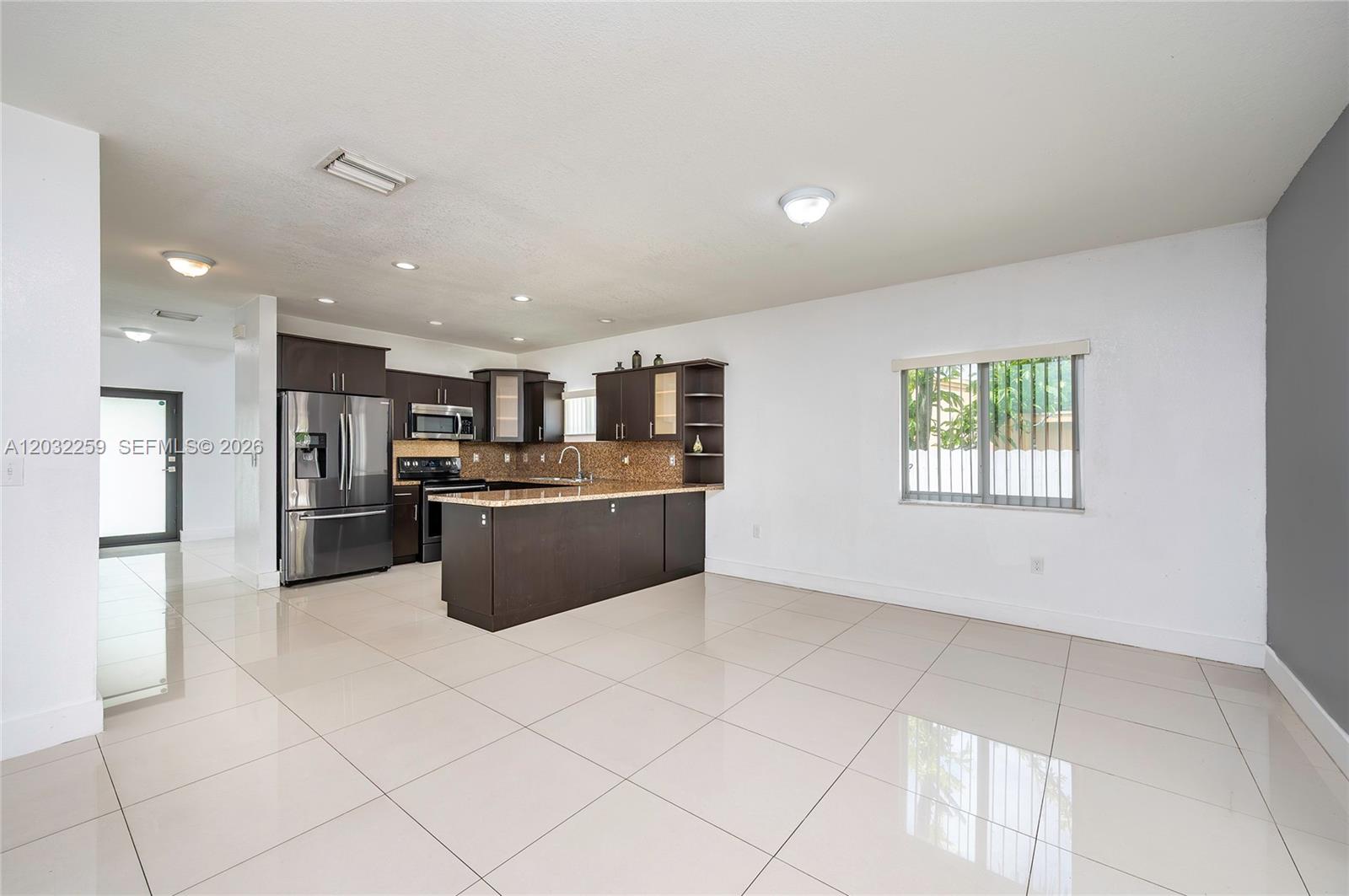 1507 NW 100th St