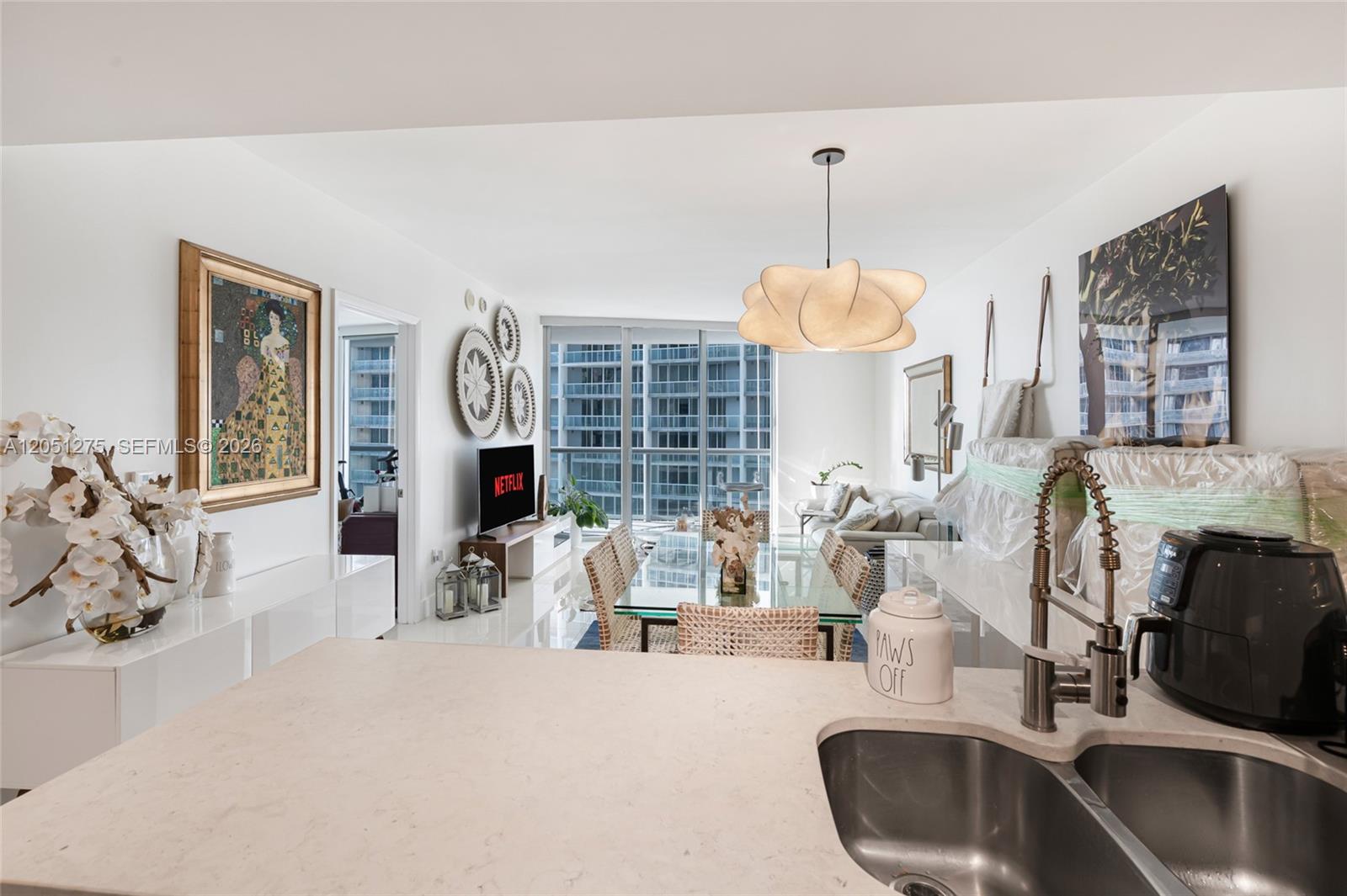 475 Brickell Ave # 3111