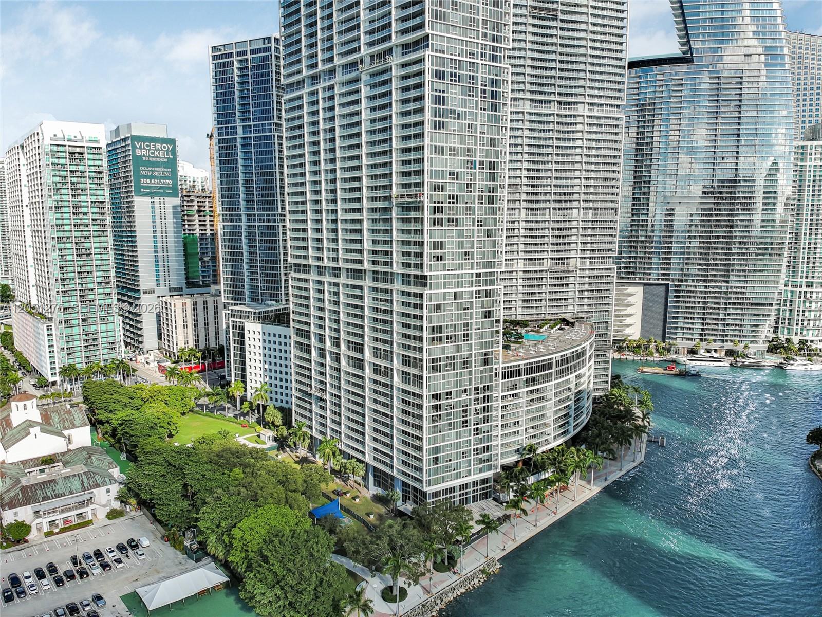 475 Brickell Ave # 3111