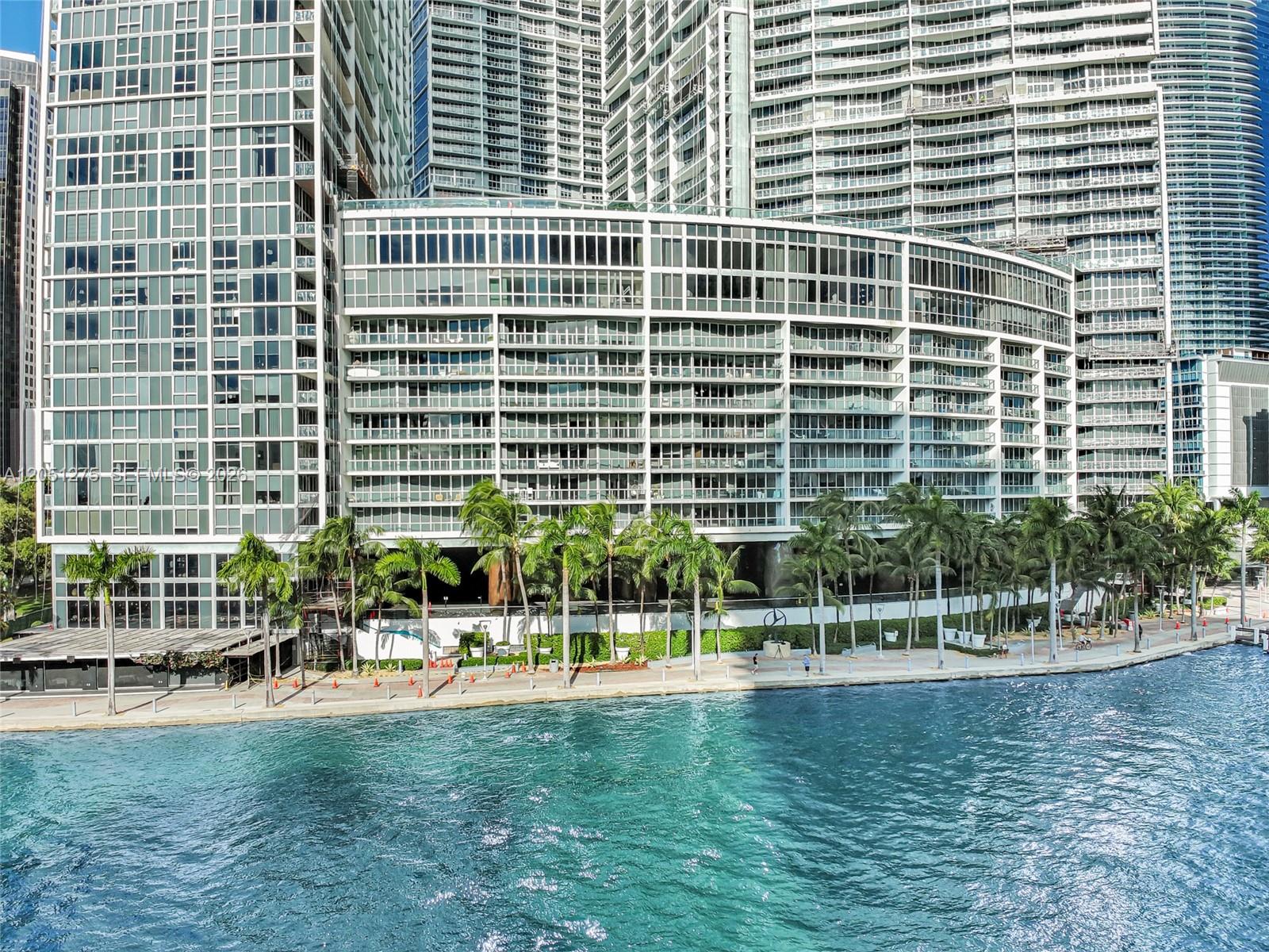 475 Brickell Ave # 3111