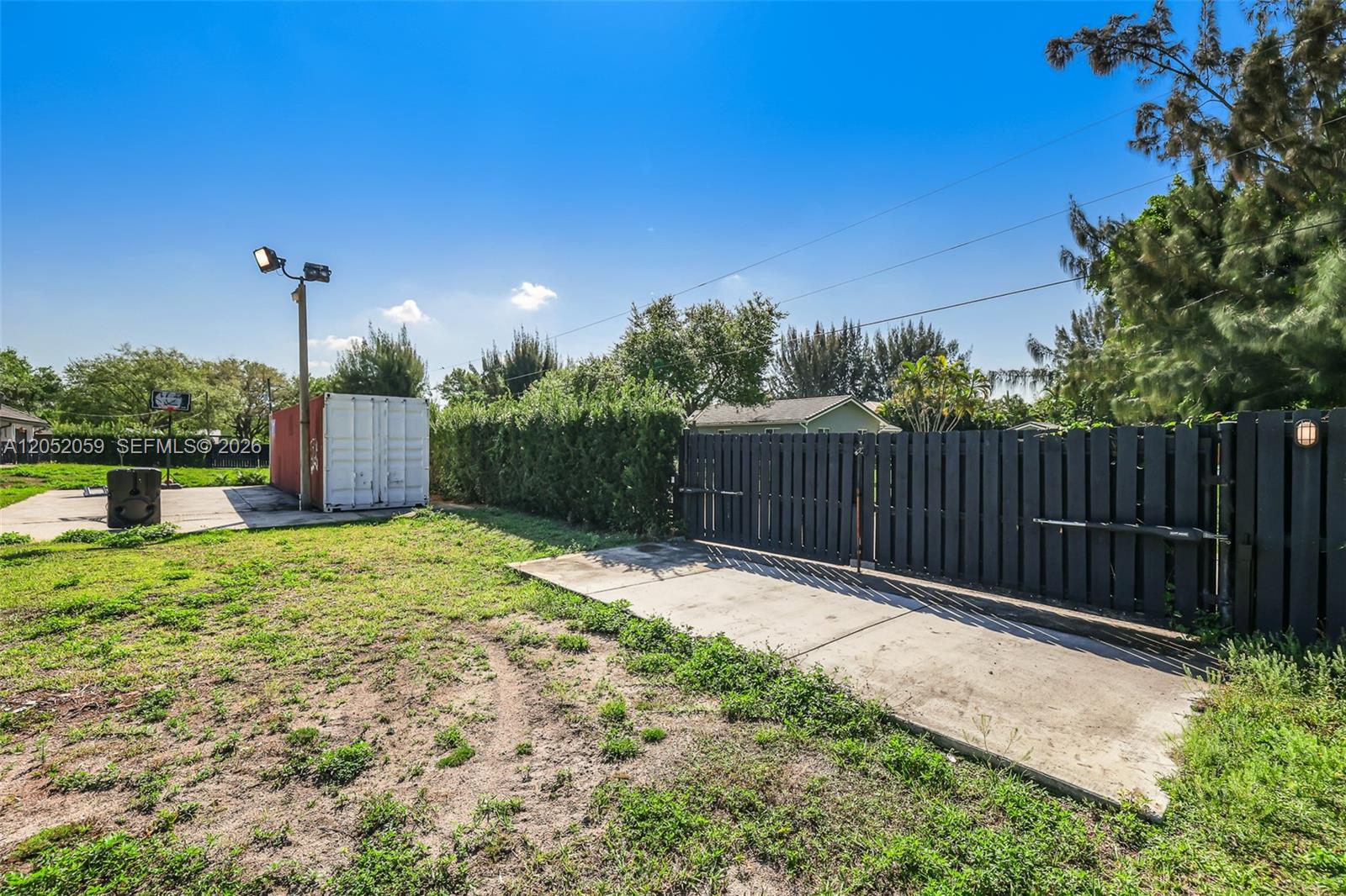 5431 SW 109th Ave
