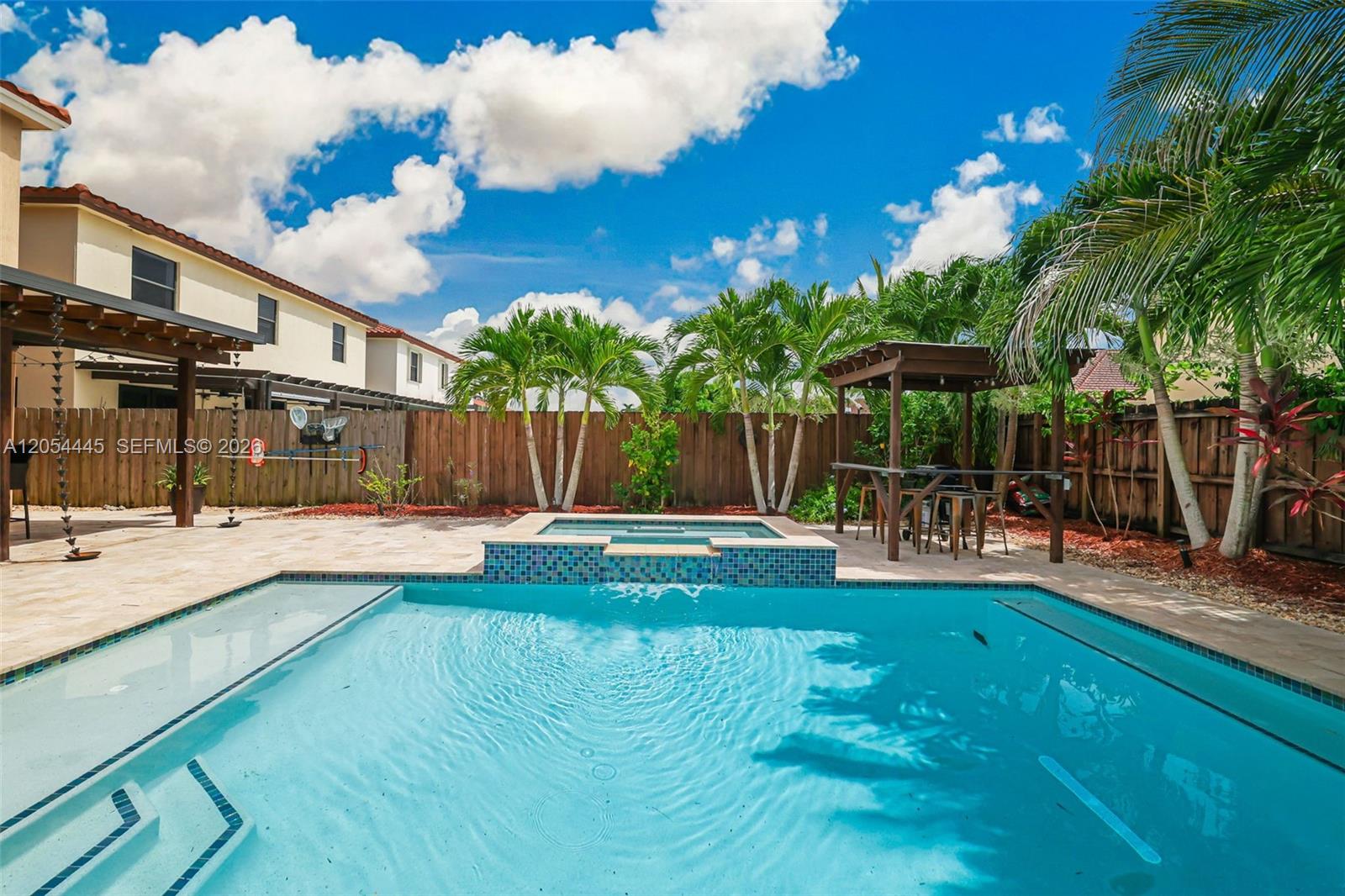 17670 SW 154th Pl